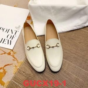 נעליים מוקסין של גוצ׳י