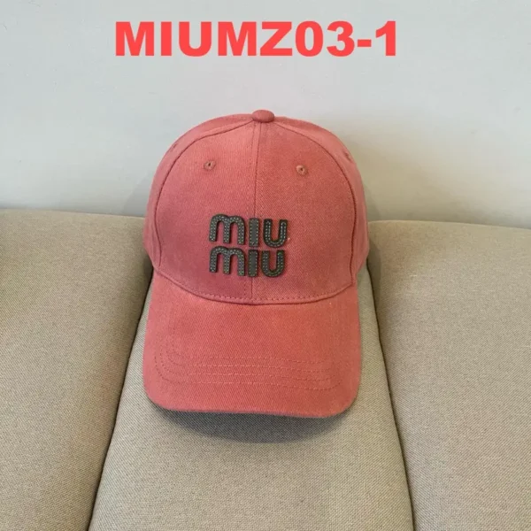 ⁦כובע מצחייה של מיו מיו⁩ – תמונה ⁦2⁩
