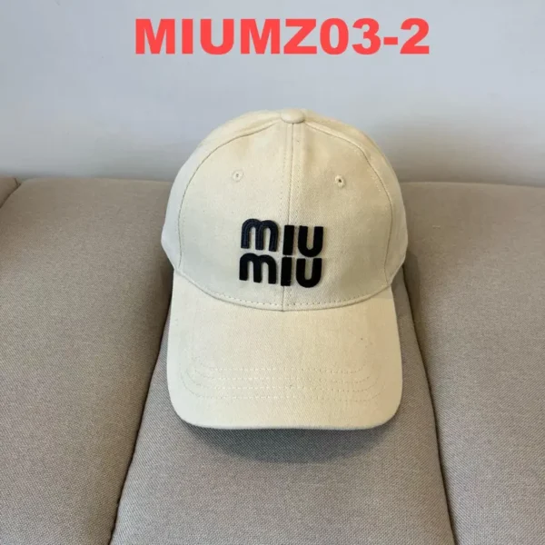 ⁦כובע מצחייה של מיו מיו⁩ – תמונה ⁦3⁩