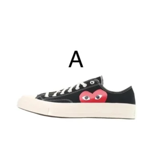 נעליים של אול סטאר קונברס בשיתוף פליי