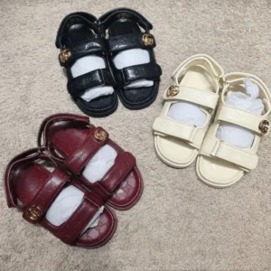 סנדלים של גוצ׳י