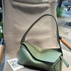 תיק של לואבה מעור