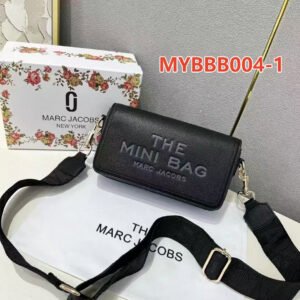 תיק של מארק ג׳ייקובס