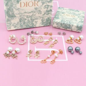 עגילים של דיור