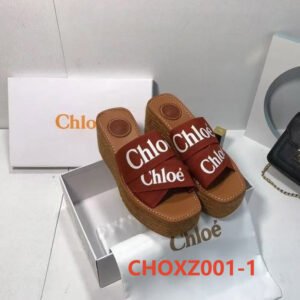 כפכפים גבוהות של קלואה