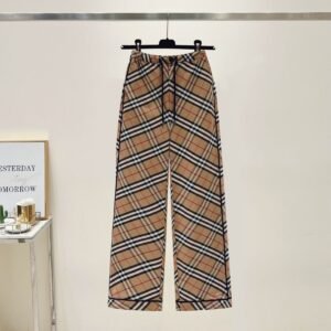 מכנסיים של ברברי