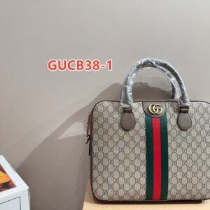 תיק למחשב של גוצ׳י מעור