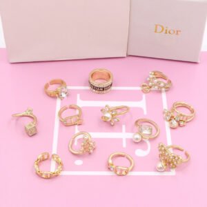 טבעת של דיור