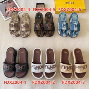 כפכפים של פנדי