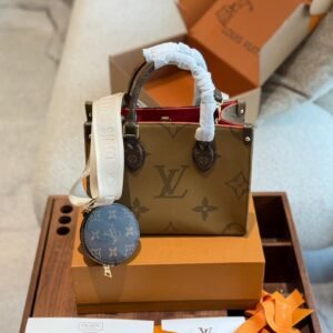 תיק של לואי ויטון מעור