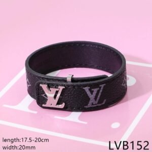 צמיד של לואי ויטון