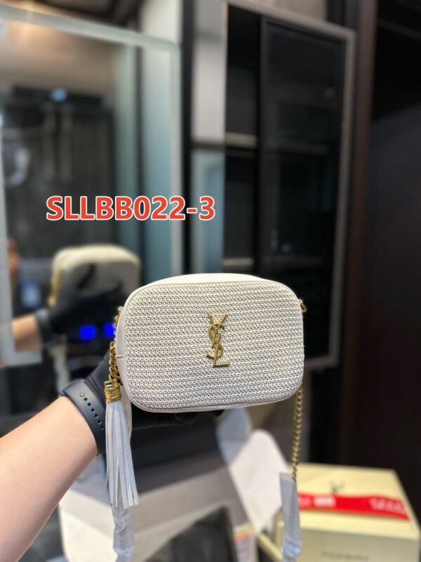 ⁦תיק של איב סאן לורן⁩ – תמונה ⁦3⁩