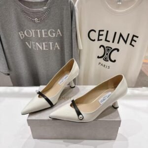 נעלי עקב של ג׳ימי צ׳ו