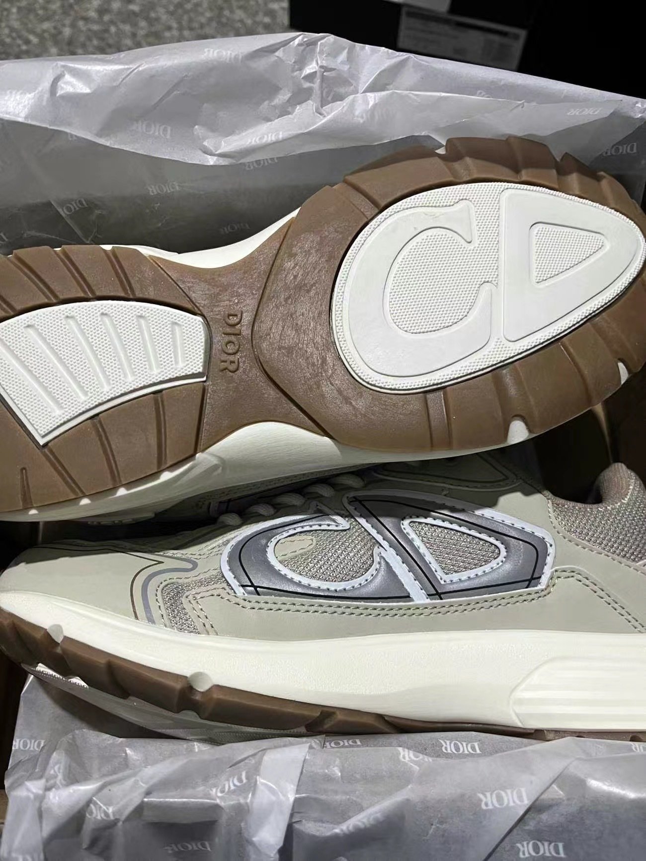 נעליים של דיור – תמונה 33