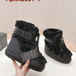 מגפיים לסקי של מון בוט