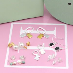 עגילים של טואוס