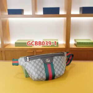 תיק פאוץ׳ של גוצ׳י