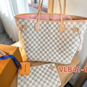 תיק של לואי ויטון מעור