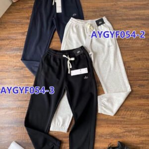 מכנסיים טרניג של אלו יוגה