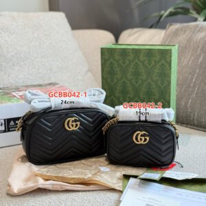 תיק של גוצ׳י מעור