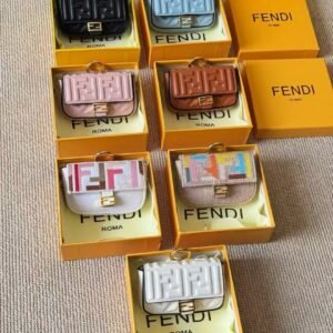 תיק מיני של פנדי