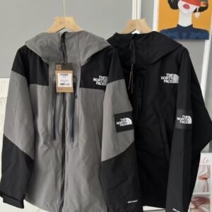 מעיל של דה נורט פייס