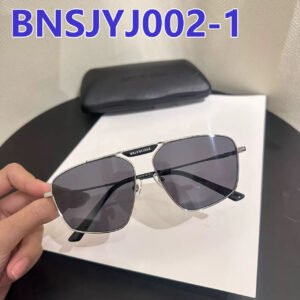 משקפי שמש של בלנסיאגה