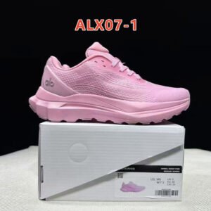 נעליים של אלו יוגה