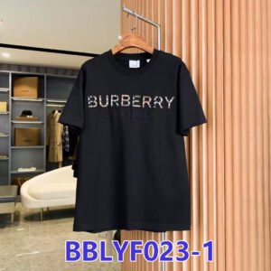 חולצה קצרה של ברברי