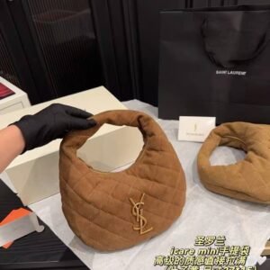 תיק של איב סאן לורן