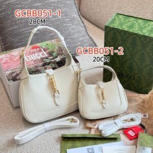 תיק של גוצ׳י מעור