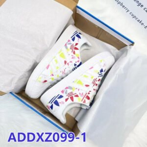 נעליים של אדידס סופר סטאר