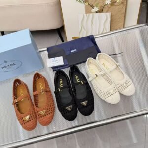 נעליים של פראדה