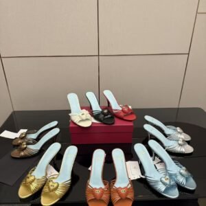 כפכפים עקב של ולנטינו