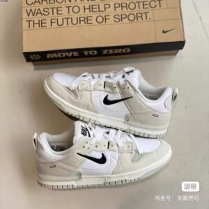 נעליים של נייק דאנק